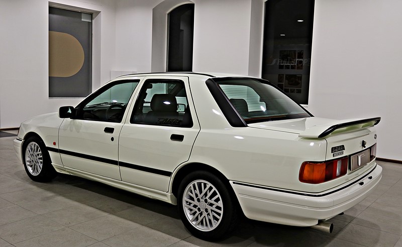 1988 Ford Sierra Cosworth 4door 38.000Kms